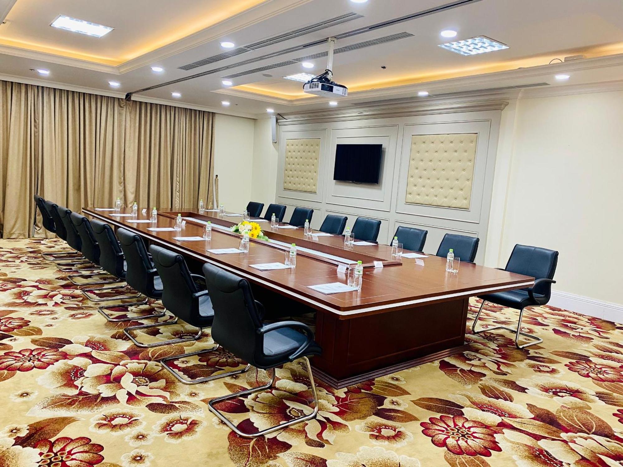 Merperle Crystal Palace Bandar Ho Chi Minh Luaran gambar